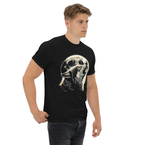 Wolf Howling at Moon Detailed Art Graphic Tee - Image 2